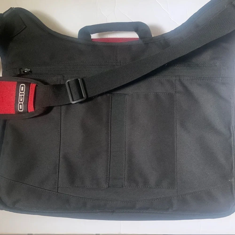 OGIO Red computer laptop messenger bag